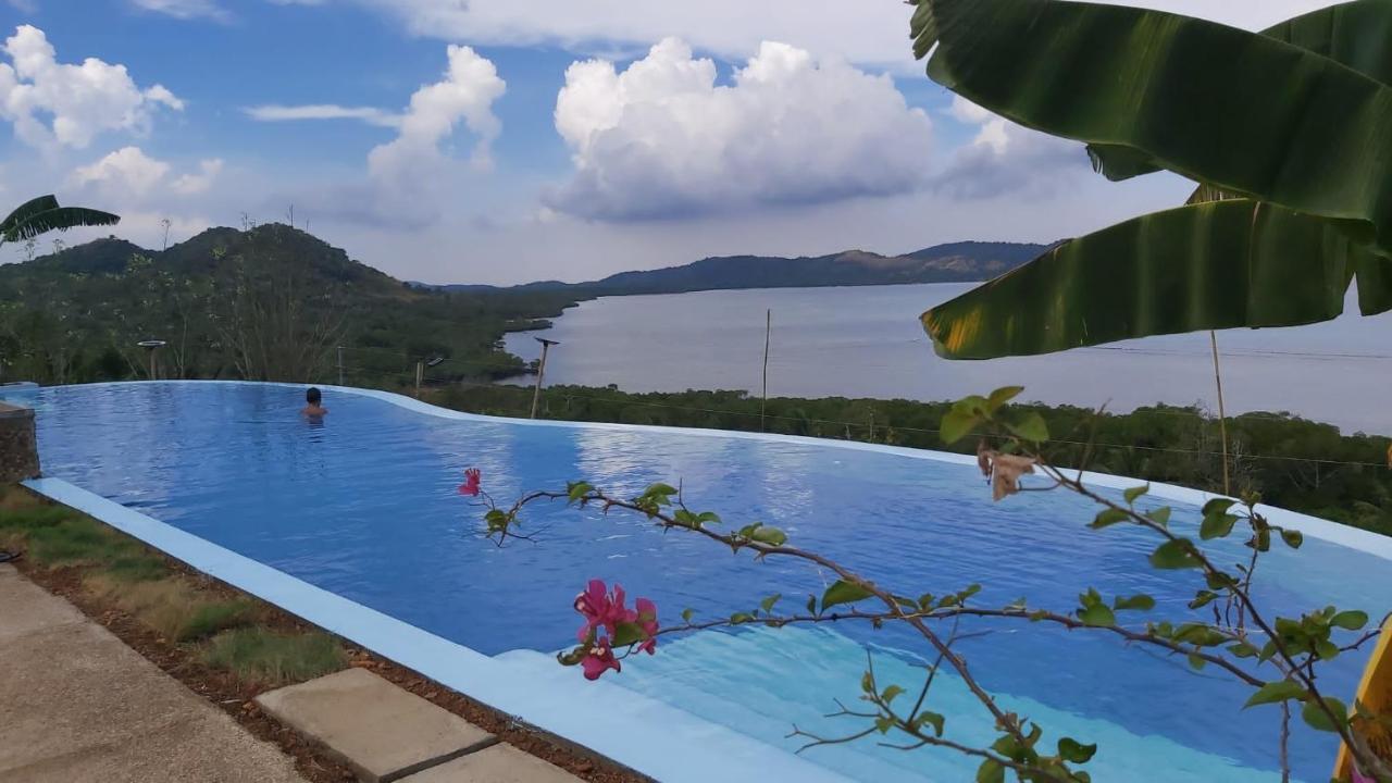 Miley Lodging Restobar New Busuanga Exteriér fotografie
