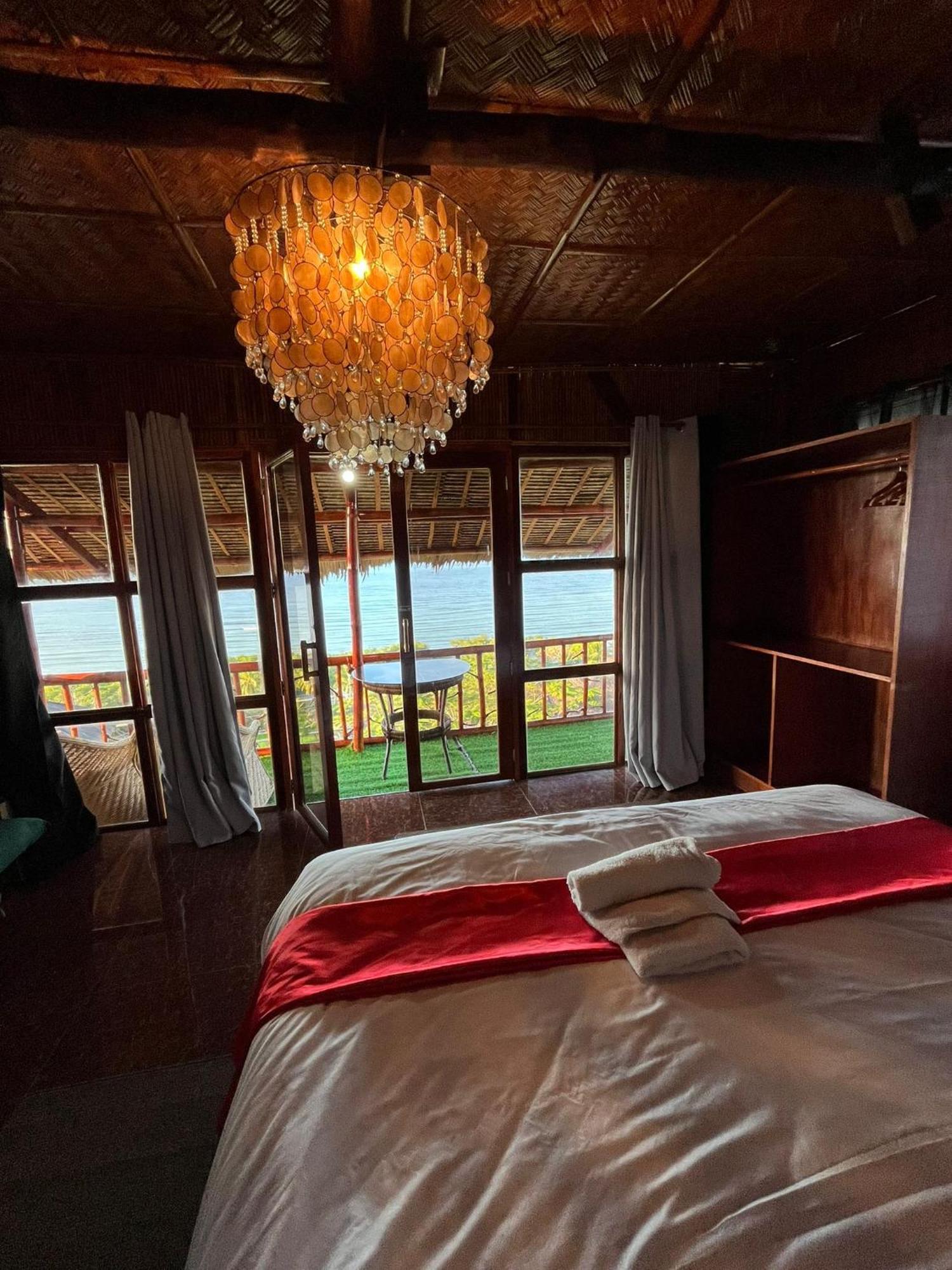 Miley Lodging Restobar New Busuanga Exteriér fotografie
